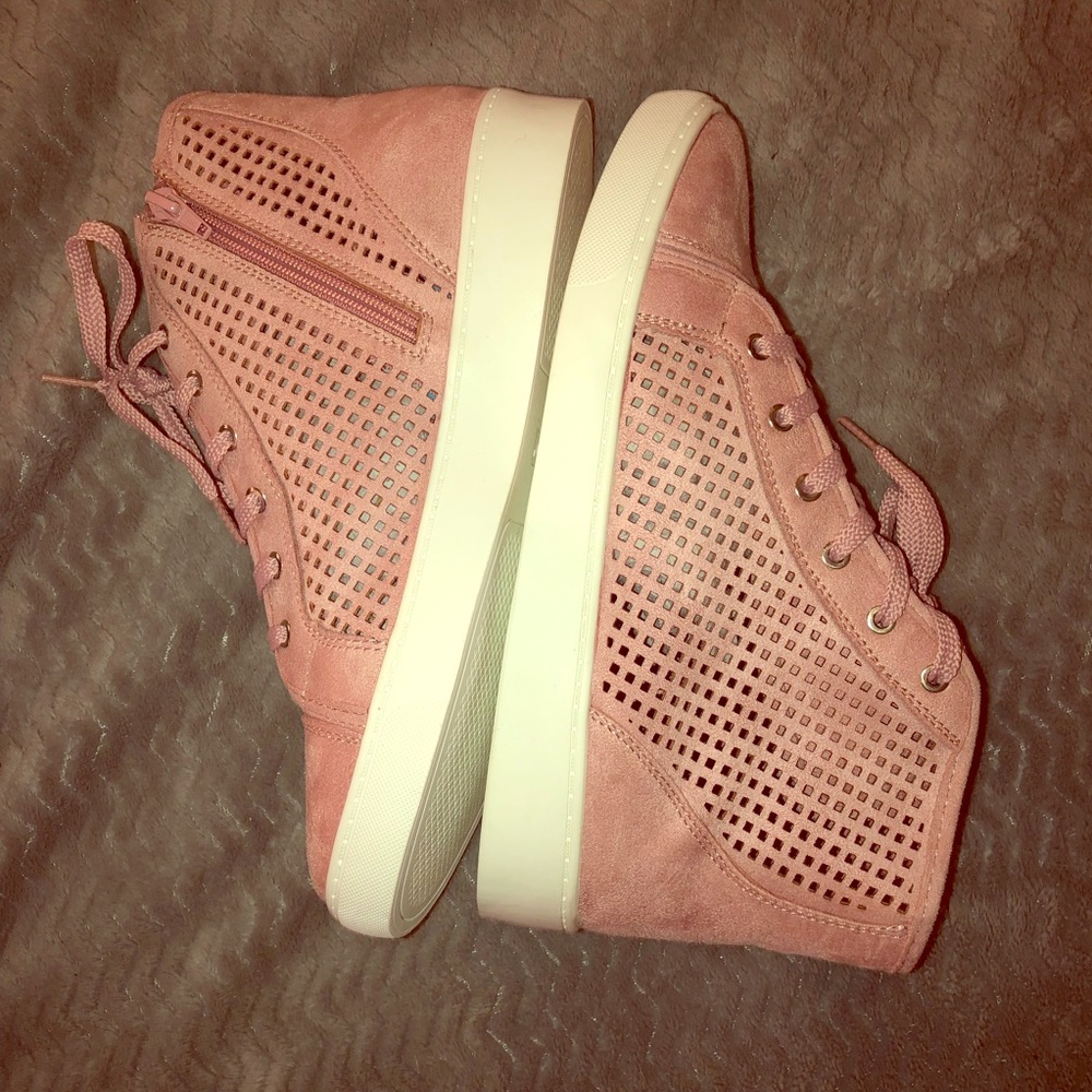 NIB Pink Hi-Top Sneakers - Sz 12 Wide Width - Picture 5 of 7
